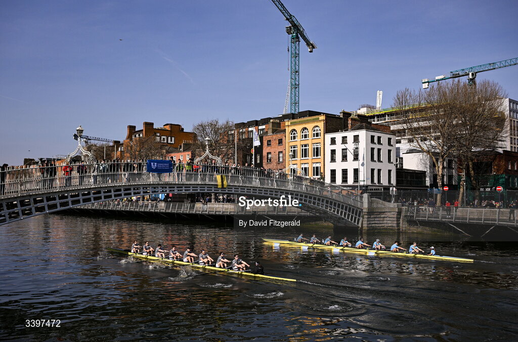 21 March 2026; The UCD Senior Men's team, right, bow to stern, Eoin McGrath, Oisin Dolan, Conor O’Reilly, Ciaran Conway, Andrew O’Leary, Ross Mason, Conaill Cunningham, Dach Murray, and cox Rhian Nelson contest the Gannon Cup against the Trinity College Senior Men's team bow to stern, Pearce Mooney, Eoghan Gloster, Lucas Calvey, Harry Pierce, Anrijs Lorencs, Samuel Walker, Adam Ranko, Ethan Coplan, and cox Caroline Welch during the 76th annual Colours Boat Race between UCD and Trinity College on the River Liffey in Dublin. Photo by David Fitzgerald/Sportsfile