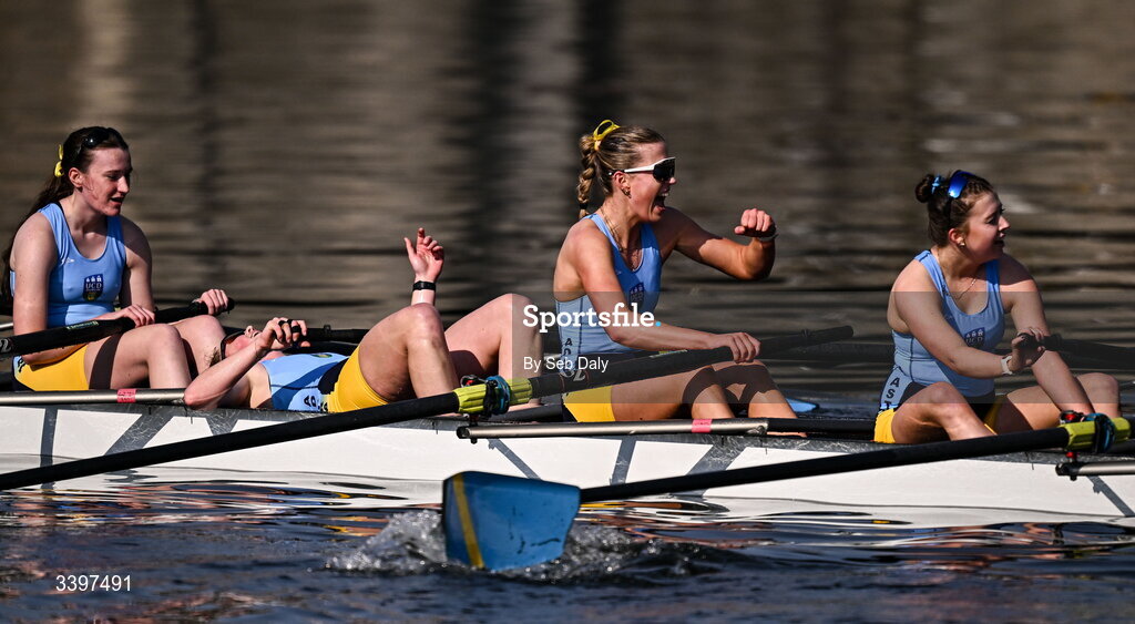 21 March 2026; Faye McEntaggart of UCD Women’s Novice Eights team, second from right, celebrates after winning the Women’s Novice Eights race for the Sally Moorhead Trophy during the 76th annual Colours Boat Race between UCD and Trinity College on the River Liffey in Dublin. Photo by Seb Daly/Sportsfile
