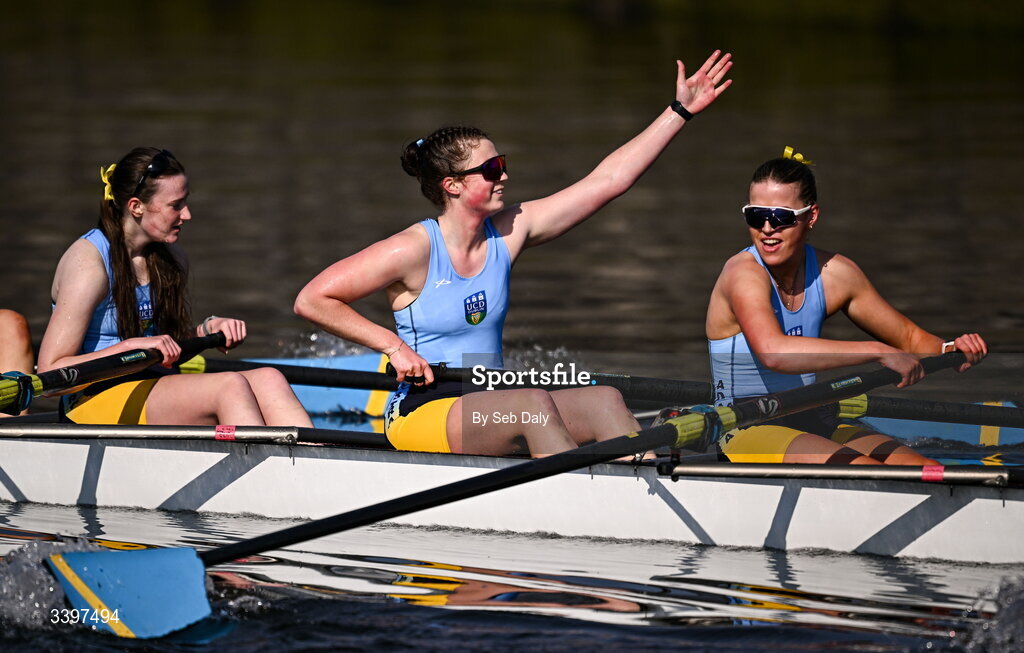21 March 2026; Cato Röell of UCD Women’s Novice Eights team, centre, celebrates after winning the Women’s Novice Eights race for the Sally Moorhead Trophy during the 76th annual Colours Boat Race between UCD and Trinity College on the River Liffey in Dublin. Photo by Seb Daly/Sportsfile