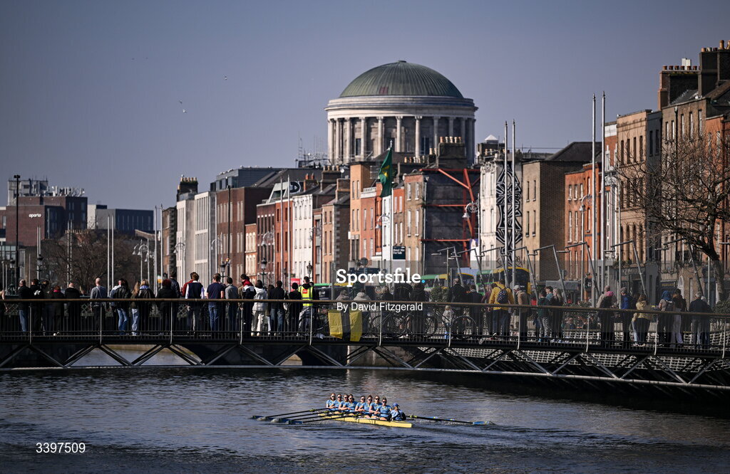 21 March 2026; The UCD Women's senior team, left, bow to stern, Grace O’Sullivan, Carrie Savage, Sophie Rhatigan, Molly Powell, Isabella Devitt, Orla O’Sullivan, Aoife Feeley, Ailíse O’Sullivan, and cox Neasa Farrell, contest the Corcoran Cup against the Trinity College Women's senior team during the 76th annual Colours Boat Race between UCD and Trinity College on the River Liffey in Dublin. Photo by David Fitzgerald/Sportsfile