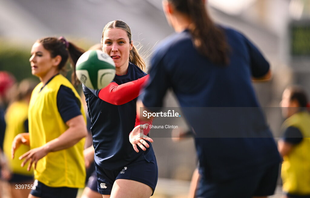 21 March 2026; Alana McInerney of Clovers, centre, and team-mates warm-up before the Celtic Challenge semi-final match between Clovers and Gwalia Lightning at Dexcom Stadium in Galway. Photo by Shauna Clinton/Sportsfile