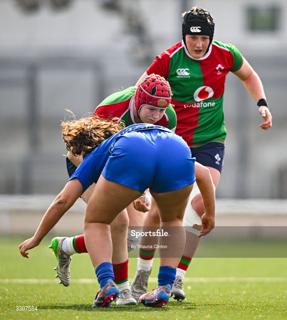 21 March 2026; Siobhán McCarthy of Clovers is tackled by Gwennan Hopkins of Gwalia Lightning during the Celtic Challenge semi-final match between Clovers and Gwalia Lightning at Dexcom Stadium in Galway. Photo by Shauna Clinton/Sportsfile