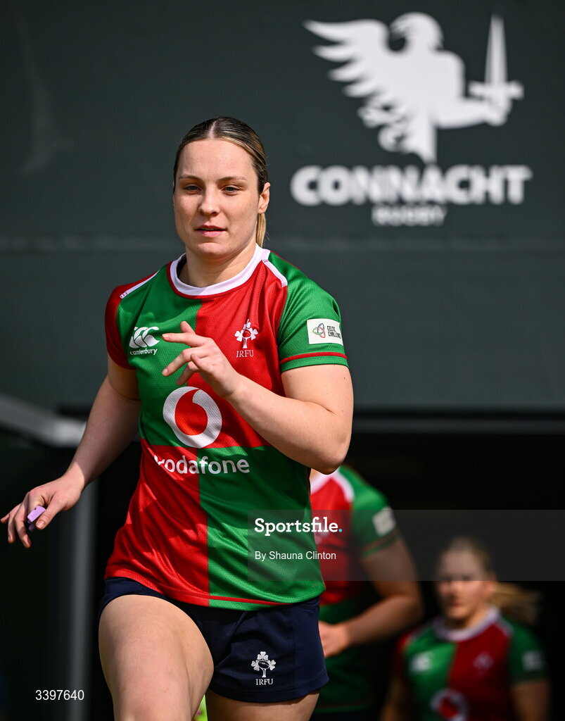 21 March 2026; Alana McInerney of Clovers runs out onto the pitch ahead of the Celtic Challenge semi-final match between Clovers and Gwalia Lightning at Dexcom Stadium in Galway. Photo by Shauna Clinton/Sportsfile