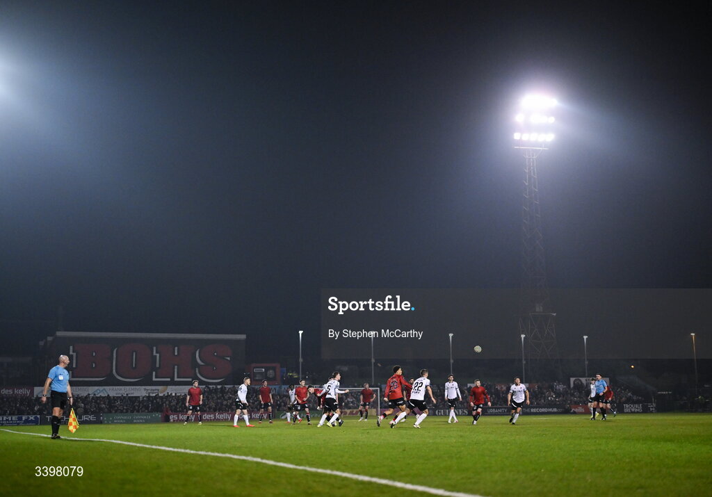 20 March 2026; A general view of the action during the SSE Airtricity Men's Premier Division match between Bohemians and Dundalk at Dalymount Park in Dublin. Photo by Stephen McCarthy/Sportsfile
