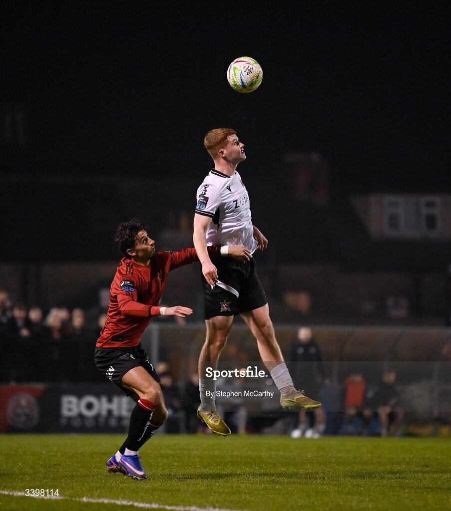 20 March 2026; Séan Spaight of Dundalk in action against Connor Parsons of Bohemians during the SSE Airtricity Men's Premier Division match between Bohemians and Dundalk at Dalymount Park in Dublin. Photo by Stephen McCarthy/Sportsfile