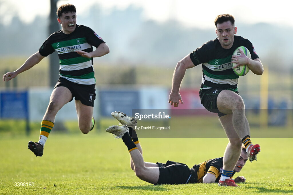 21 March 2026; Jack Walsh of Clonmel evades the tackle from Conrad Daly of Malahide during the Energia All-Ireland League Men's Division 2C match between Malahide RFC and Clonmel RFC at Malahide RFC on Estuary Road in Dublin. Photo by David Fitzgerald/Sportsfile