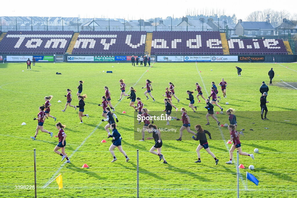 21 March 2026; Galway players warm up before the Lidl Ladies National Football League Division 1 Round 6 match between Galway and Dublin at Tuam Stadium in Tuam, Galway. Photo by Stephen McCarthy/Sportsfile