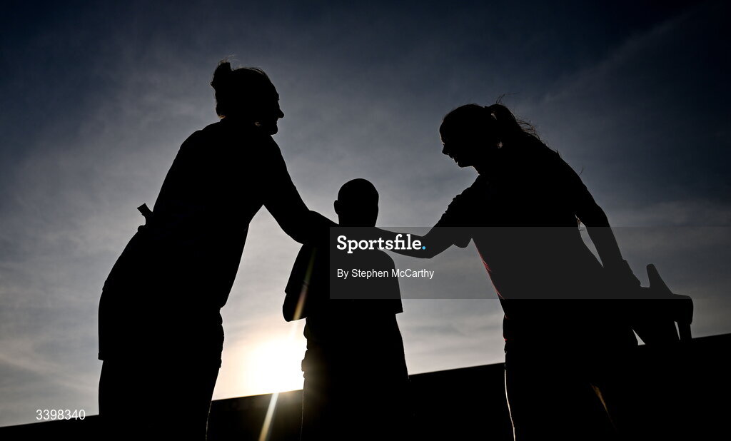 21 March 2026; Referee Gus Chapman with Dublin captain Carla Rowe and Galway captain Olivia Divilly before the Lidl Ladies National Football League Division 1 Round 6 match between Galway and Dublin at Tuam Stadium in Tuam, Galway. Photo by Stephen McCarthy/Sportsfile