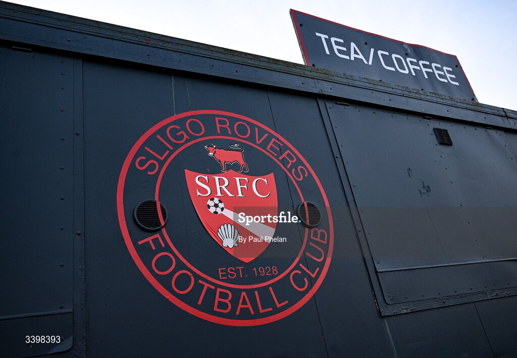 21 March 2026; The Sligo Rovers crest before the SSE Airtricity Men's Premier Division match between Sligo Rovers and Shelbourne at The Showgrounds in Sligo. Photo by Paul Phelan/Sportsfile