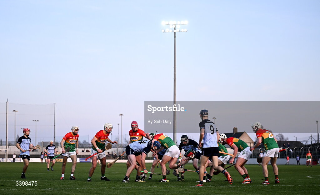 21 March 2026; Dublin and Carlow players contest for the sliotar during the Allianz Hurling League Division 1B match between Carlow and Dublin at Netwatch Cullen Park in Carlow. Photo by Seb Daly/Sportsfile