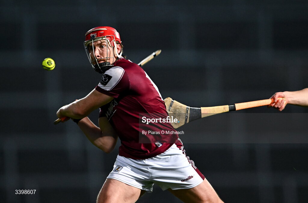 21 March 2026; Conor Whelan of Galway takes a shot for a point during the Allianz Hurling League Division 1A match between Limerick and Galway at TUS Gaelic Grounds in Limerick. Photo by Piaras Ó Mídheach/Sportsfile