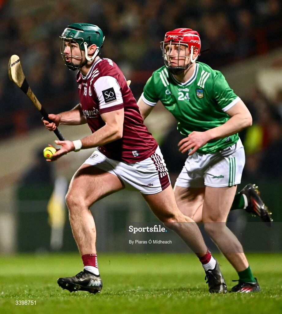 21 March 2026; Shane Morgan of Galway in action against Donnacha Ó Dalaigh of Limerick during the Allianz Hurling League Division 1A match between Limerick and Galway at TUS Gaelic Grounds in Limerick. Photo by Piaras Ó Mídheach/Sportsfile