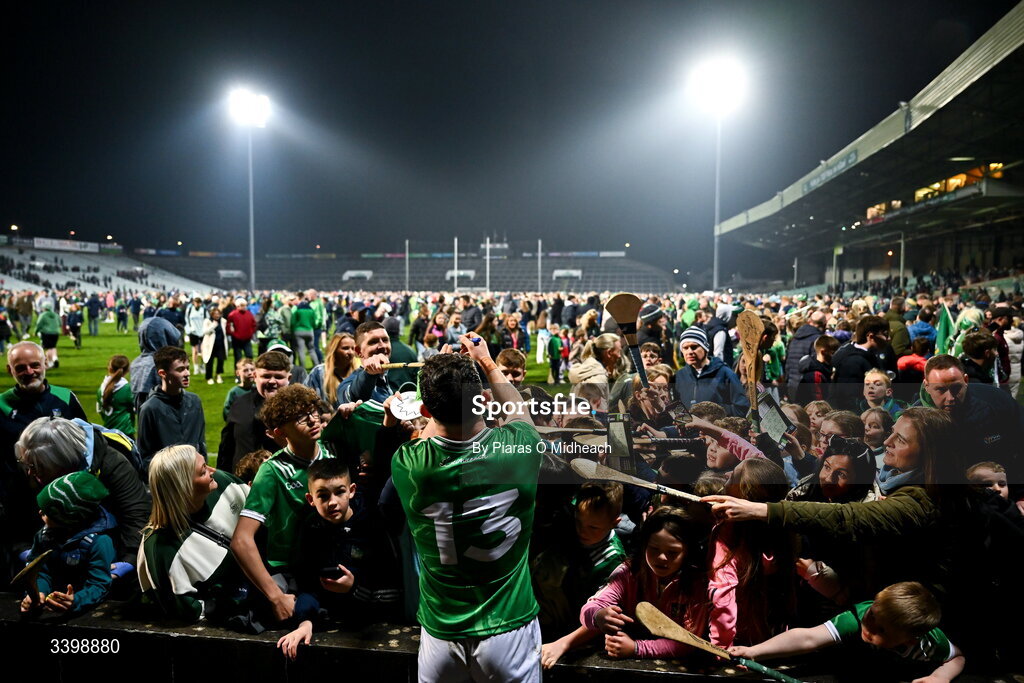 21 March 2026; Aaron Gillane of Limerick signs autographs after the Allianz Hurling League Division 1A match between Limerick and Galway at TUS Gaelic Grounds in Limerick. Photo by Piaras Ó Mídheach/Sportsfile