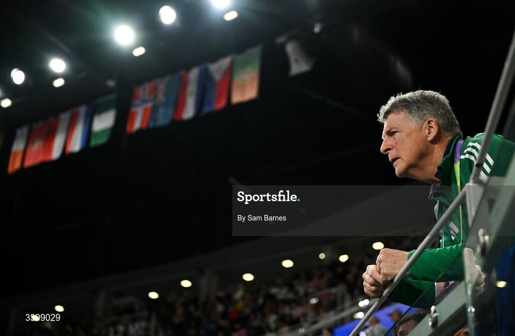 22 March 2026; Coach and father of Kate O'Connor, Michael O'Connor, during day three of the World Athletics Indoor Championships at Kujawsko-Pomorska Arena in Torun, Poland. Photo by Sam Barnes/Sportsfile