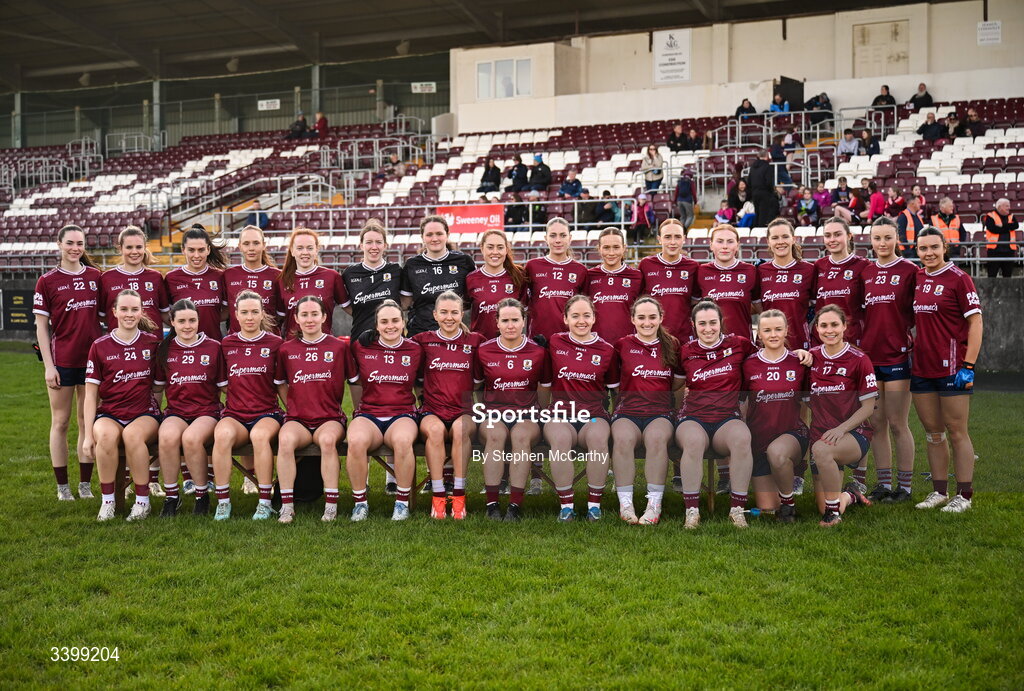 21 March 2026; The Galway squad, back row, from left, Aisling Madden, Mairead Glynn, Ellen Power, Olivia Divilly of Galway, Kate Slevin, goalkeeper Leah O'Halloran, goalkeeper Orla O'Connnor, Sarah Ní Loingsigh, Kate Thompson, Niamh Divilly, Siobhan Divilly, Katelynn Mee, Aoife O'Rourke, Shíofra Ní Scanláin, Hannah Mangan and Sophie Healy, with, front row, Siun McGovern, Eabha Smith, Hannah Noone, Aoife Molloy, Andrea Trill, Lynsey Noone, Nicola Ward, Riona Quinn, Bronagh Quinn, Leanne Coen, Darina Keane and Kate Geraghty before the Lidl Ladies National Football League Division 1 Round 6 match between Galway and Dublin at Tuam Stadium in Tuam, Galway. Photo by Stephen McCarthy/Sportsfile