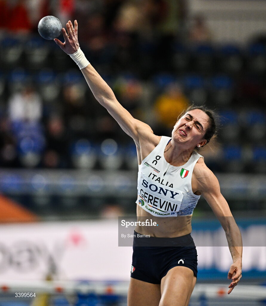 22 March 2026; Sveva Gerevini of Italy competes in the Women's shot put event in the Women's Pentathlon during day three of the World Athletics Indoor Championships at Kujawsko-Pomorska Arena in Torun, Poland. Photo by Sam Barnes/Sportsfile