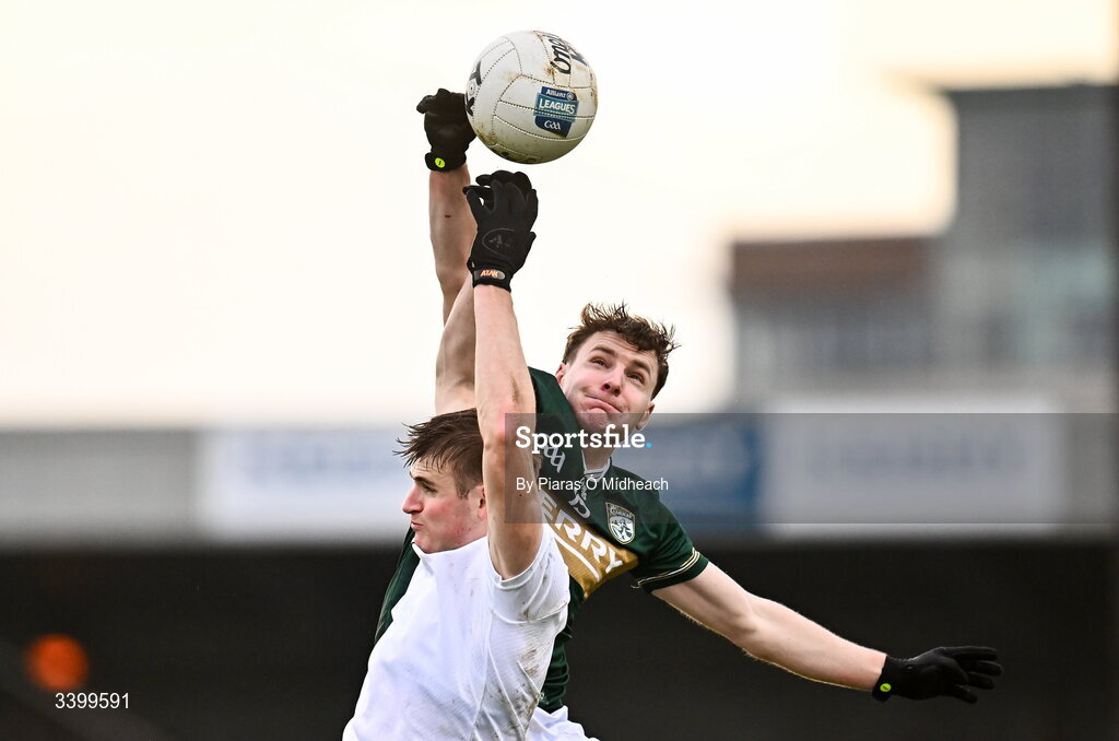 14 March 2026; Keith Evans of Kerry in action against Rory Brickenden of Mayo during the Allianz Football League Division 1 match between Kerry and Mayo at Austin Stack Park in Tralee, Kerry. Photo by Piaras Ó Mídheach/Sportsfile
