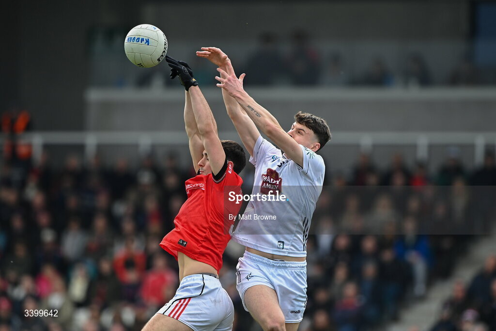 22 March 2026; Emmet Carolan of Louth in action against Ben Loakman of Kildare during the Allianz Football League Division 2 match between Kildare and Louth at Cedral St Conleth's Park in Newbridge, Kildare. Photo by Matt Browne/Sportsfile