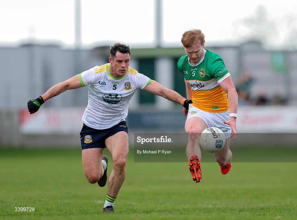 22 March 2026; Cormac Egan of Offaly in action against Donal Keogan of Meath during the Allianz Football League Division 2 match between Offaly and Meath at Glenisk O'Connor Park in Tullamore, Offaly. Photo by Michael P Ryan/Sportsfile