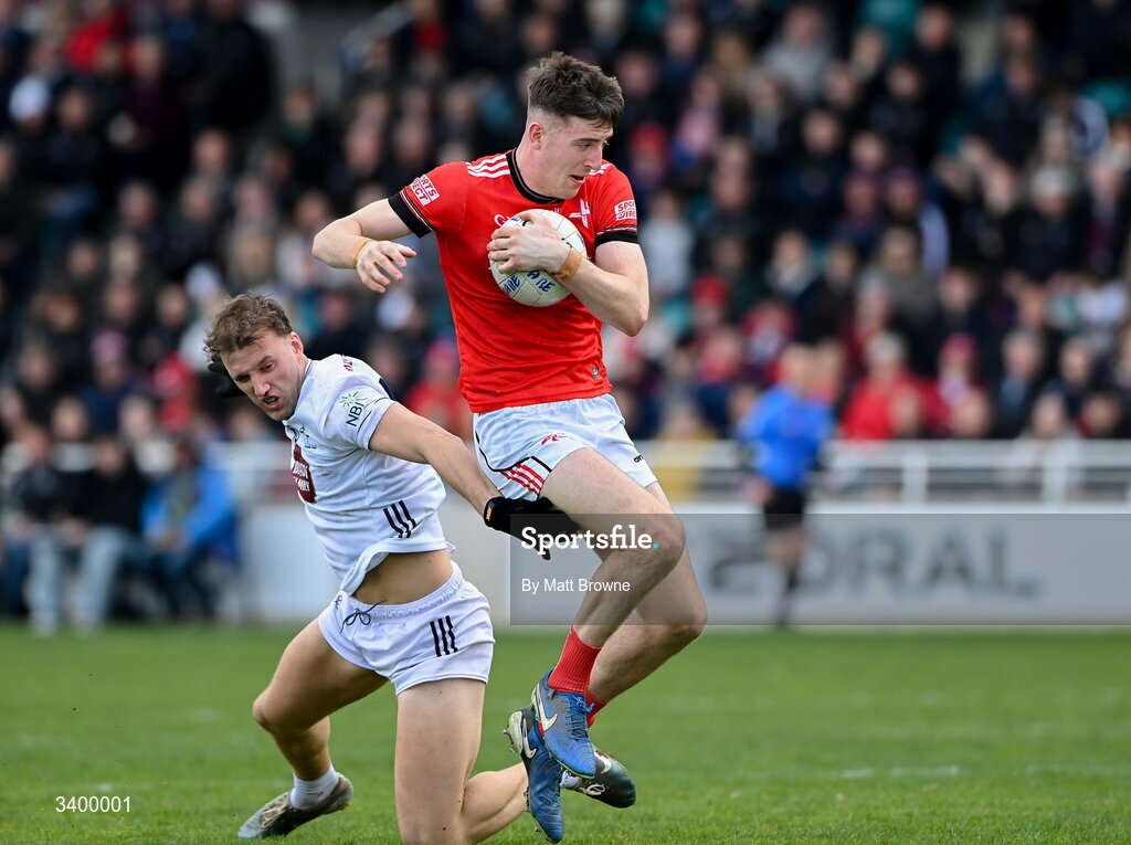 22 March 2026; Dara McDonnell of Louth in action against Darragh Kirwan of Kildare during the Allianz Football League Division 2 match between Kildare and Louth at Cedral St Conleth's Park in Newbridge, Kildare. Photo by Matt Browne/Sportsfile
