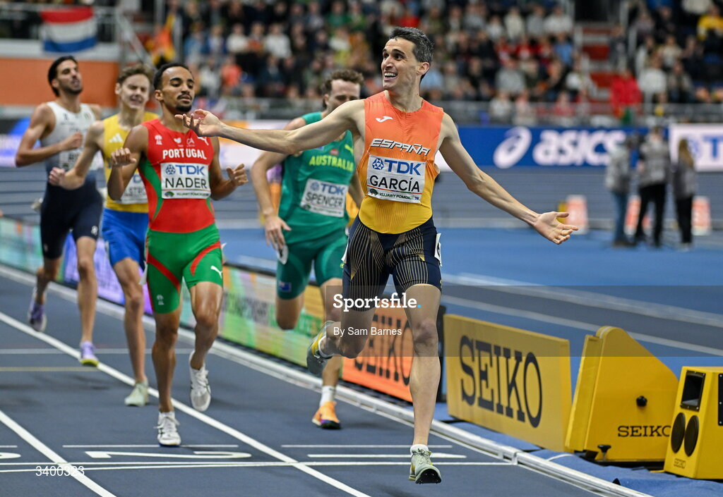 22 March 2026; Mariano García of Spain celebrates after winning in the Men's 1500m final during day three of the World Athletics Indoor Championships at Kujawsko-Pomorska Arena in Torun, Poland. Photo by Sam Barnes/Sportsfile