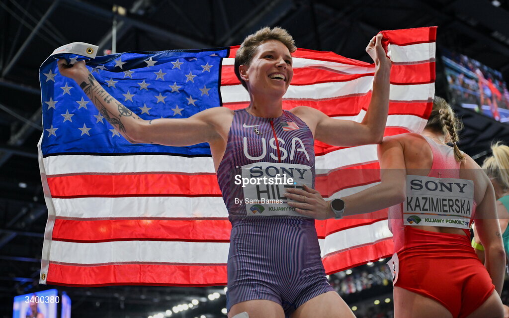22 March 2026; Nikki Hiltz celebrates after finishing third in the Women's 1500m final during day three of the World Athletics Indoor Championships at Kujawsko-Pomorska Arena in Torun, Poland. Photo by Sam Barnes/Sportsfile