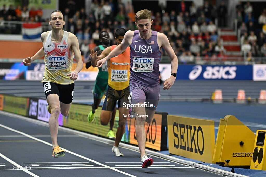 22 March 2026; Cooper Lutkenhaus of United States on his way to winning the Men's 800m final during day three of the World Athletics Indoor Championships at Kujawsko-Pomorska Arena in Torun, Poland. Photo by Sam Barnes/Sportsfile