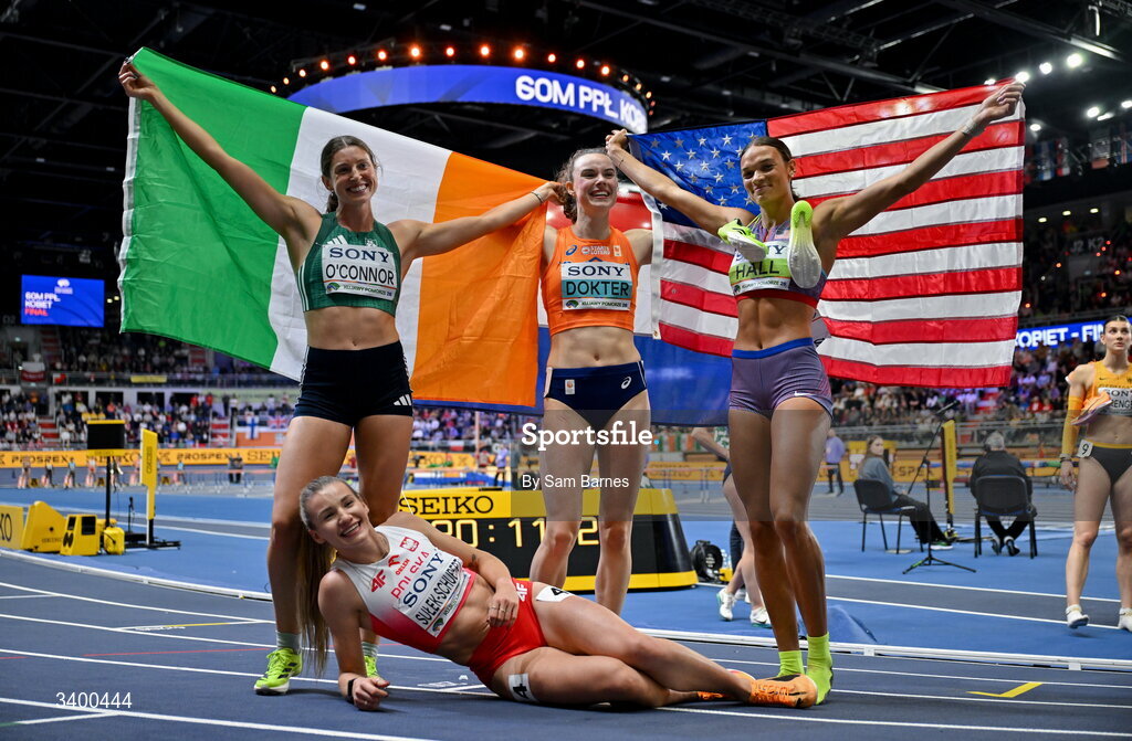 22 March 2026; Women's Pentathlon medallists, from left, third place Kate O'Connor of Ireland, first place Sofie Dokter of Netherlands and third place Anna Hall of United States with fourth place Adrianna Sulek-Schubert of Poland during day three of the World Athletics Indoor Championships at Kujawsko-Pomorska Arena in Torun, Poland. Photo by Sam Barnes/Sportsfile