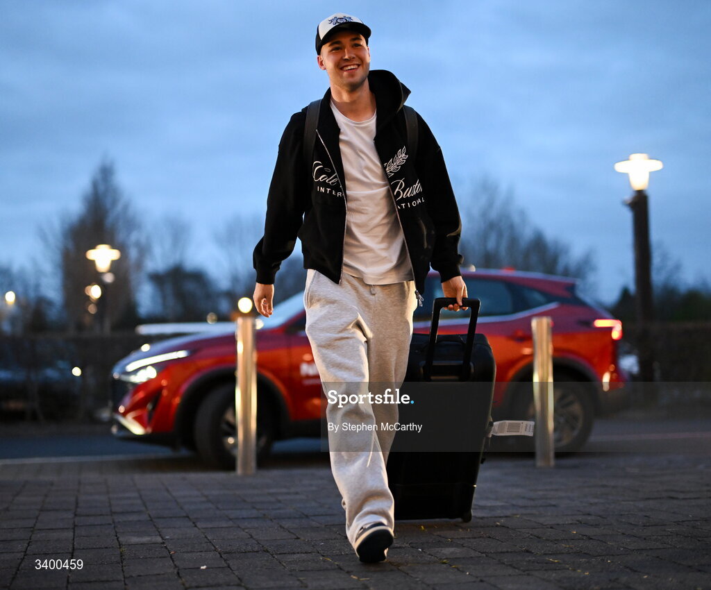 22 March 2026; Republic of Ireland's Harvey Vale arrives at their team hotel ahead of their upcoming FIFA World Cup 2026 Playoff games. Photo by Stephen McCarthy/Sportsfile