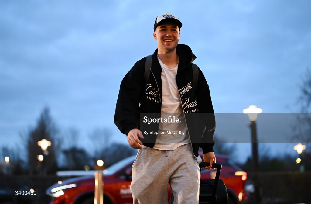 22 March 2026; Republic of Ireland's Harvey Vale arrives at their team hotel ahead of their upcoming FIFA World Cup 2026 Playoff games. Photo by Stephen McCarthy/Sportsfile