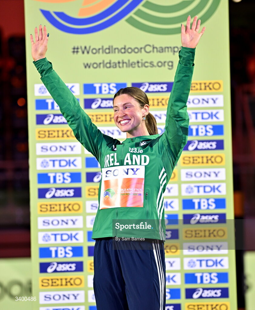 22 March 2026; Kate O'Connor of Ireland celebrates winning bronze in the Women's Pentathlon during day three of the World Athletics Indoor Championships at Kujawsko-Pomorska Arena in Torun, Poland. Photo by Sam Barnes/Sportsfile