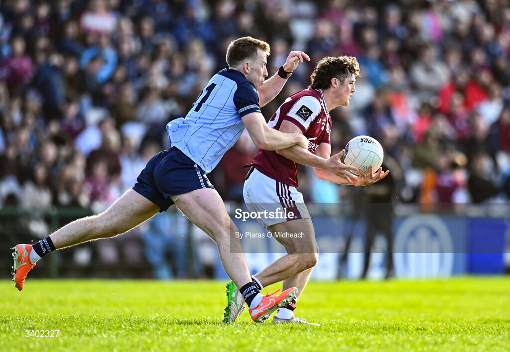 22 March 2026; Kieran Molloy of Galway in action against Seán Bugler of Dublin during the Allianz Football League Division 1 match between Galway and Dublin at Pearse Stadium in Galway. Photo by Piaras Ó Mídheach/Sportsfile