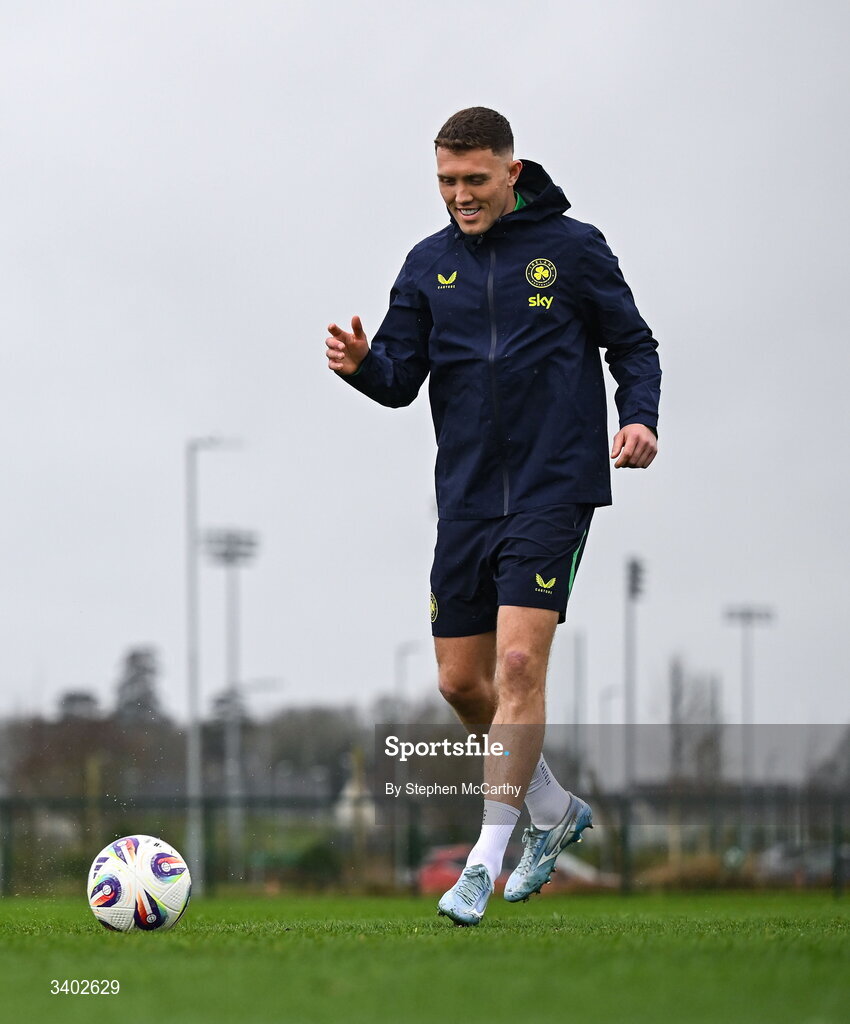 24 March 2026; Dara O'Shea during a Republic of Ireland men's training session at the FAI National Training Centre in Abbotstown, Dublin. Photo by Stephen McCarthy/Sportsfile