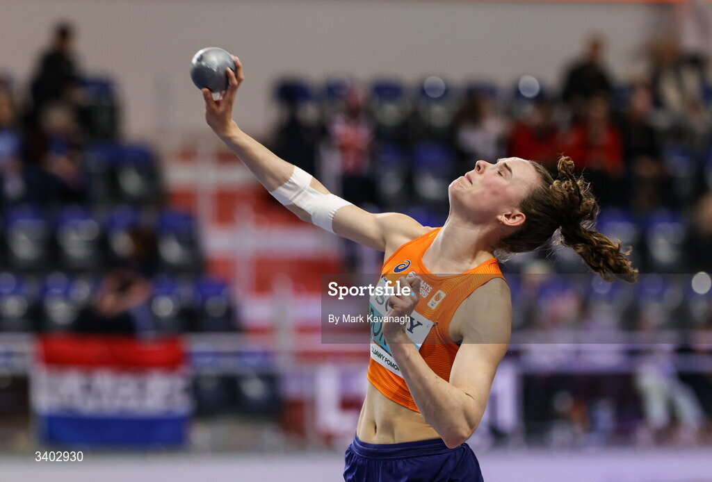 22 March 2026; Sofie Dokter of Netherlands competes in the shot put of the heptathlon during day three of the World Athletics Indoor Championships at Kujawsko-Pomorska Arena in Torun, Poland. Photo by Mark Kavanagh/Sportsfile