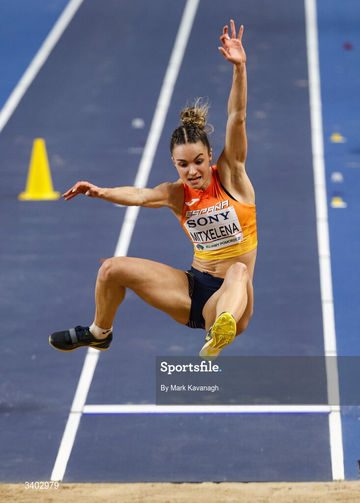 22 March 2026; Irati Mitxelena of Spain competes in the women's long jump final during day three of the World Athletics Indoor Championships at Kujawsko-Pomorska Arena in Torun, Poland. Photo by Mark Kavanagh/Sportsfile