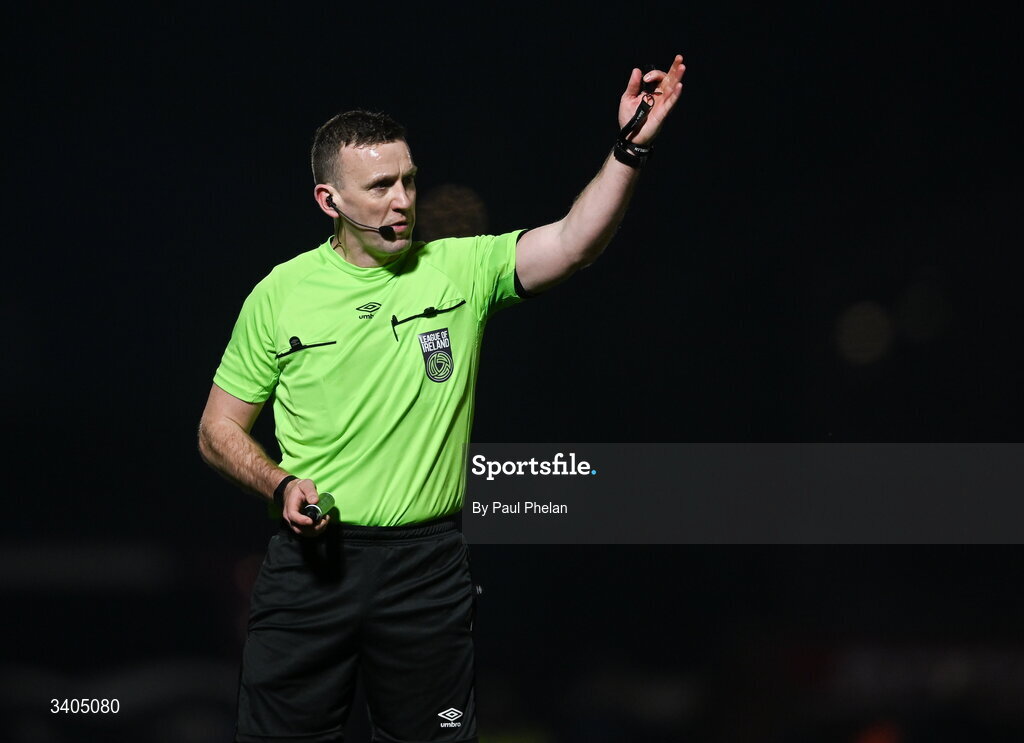 21 March 2026; Referee Paul Norton during the SSE Airtricity Men's Premier Division match between Sligo Rovers and Shelbourne at The Showgrounds in Sligo. Photo by Paul Phelan/Sportsfile