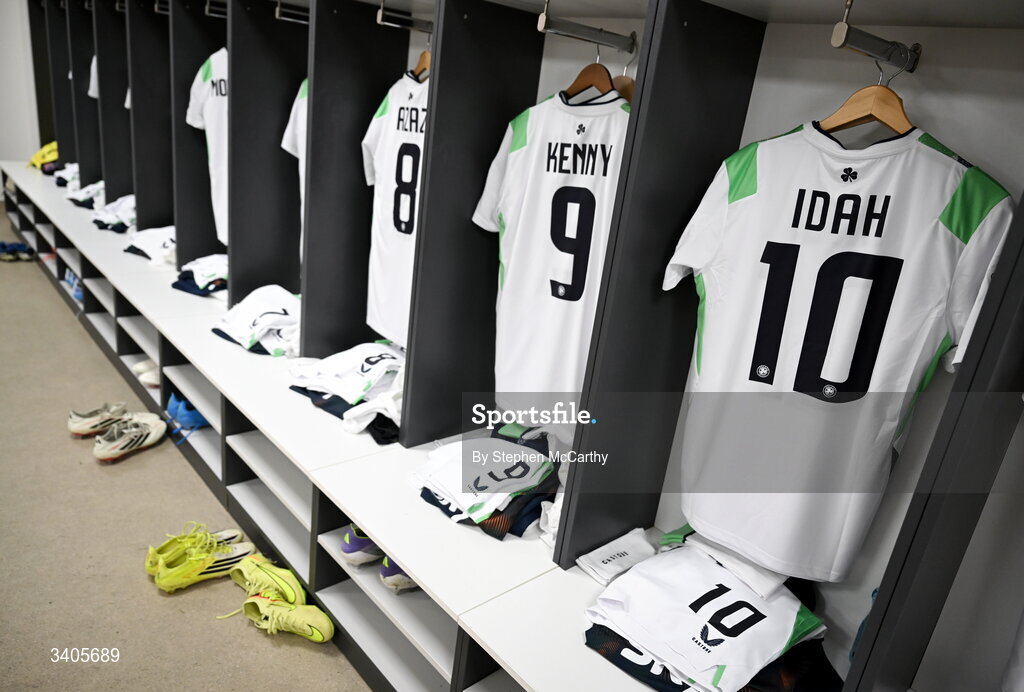 26 March 2026; The jersey of Adam Idah hangs in the Republic of Ireland dressing room before the FIFA World Cup 2026 European Qualifiers play-off semi-final match between Czechia and Republic of Ireland at Fortuna Arena in Prague, Czechia. Photo by Stephen McCarthy/Sportsfile