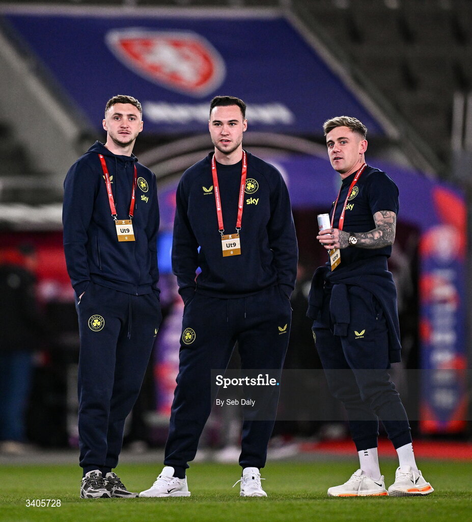 26 March 2026; Republic of Ireland players from left, Jack Taylor, Harvey Vale and Sammie Szmodics during the FIFA World Cup 2026 European Qualifiers play-off semi-final match between Czechia and Republic of Ireland at Fortuna Arena in Prague, Czechia. Photo by Seb Daly/Sportsfile
