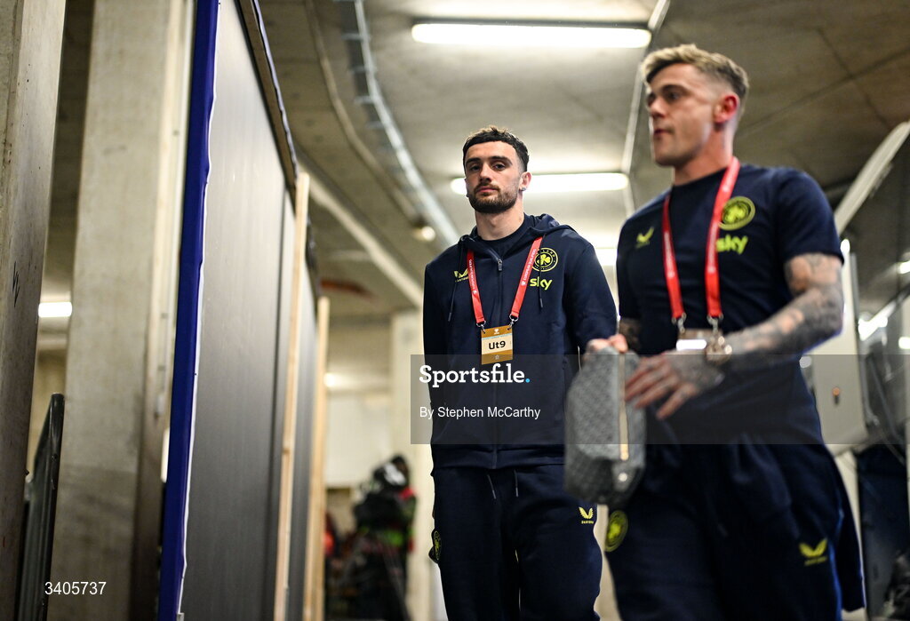 26 March 2026; Troy Parrott, left, and Sammie Szmodics of Republic of Ireland before the FIFA World Cup 2026 European Qualifiers play-off semi-final match between Czechia and Republic of Ireland at Fortuna Arena in Prague, Czechia. Photo by Stephen McCarthy/Sportsfile