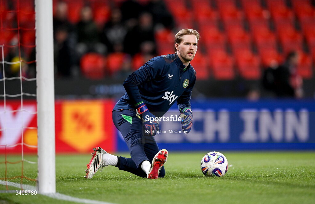 26 March 2026; Republic of Ireland goalkeeper Caoimhin Kelleher before the FIFA World Cup 2026 European Qualifiers play-off semi-final match between Czechia and Republic of Ireland at Fortuna Arena in Prague, Czechia. Photo by Stephen McCarthy/Sportsfile
