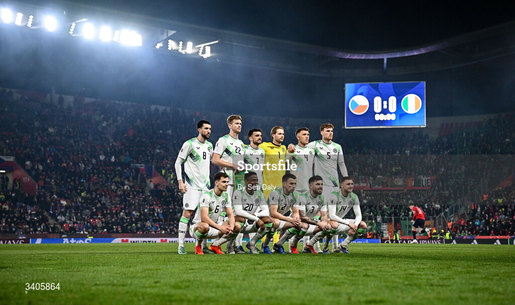 26 March 2026; The Republic of Ireland team, top row, from left, Finn Azaz, Nathan Collins, Troy Parrott, goalkeeper Caoimhin Kelleher, Dara O'Shea, Jake O'Brien, bottom row, from left, Jayson Molumby, Chiedozie Ogbene, Seamus Coleman, Ryan Manning and Jack Taylor before the FIFA World Cup 2026 European Qualifiers play-off semi-final match between Czechia and Republic of Ireland at Fortuna Arena in Prague, Czechia. Photo by Seb Daly/Sportsfile
