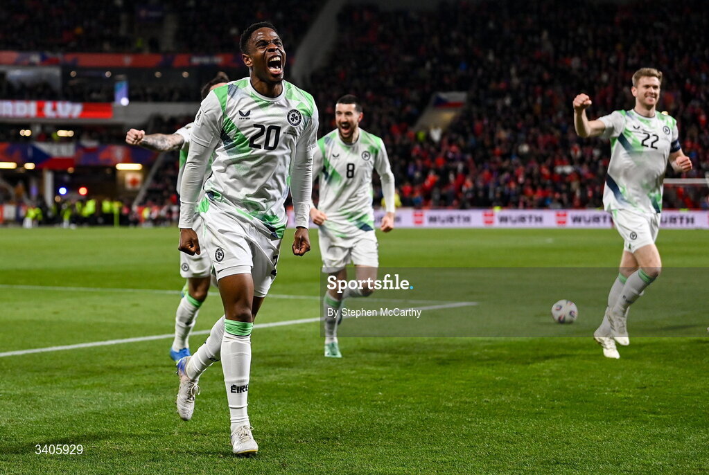 26 March 2026; Chiedozie Ogbene of Republic of Ireland celebrates his side's second goal, an own goal by Czechia goalkeeper Matej Kovár, during the FIFA World Cup 2026 European Qualifiers play-off semi-final match between Czechia and Republic of Ireland at Fortuna Arena in Prague, Czechia. Photo by Stephen McCarthy/Sportsfile