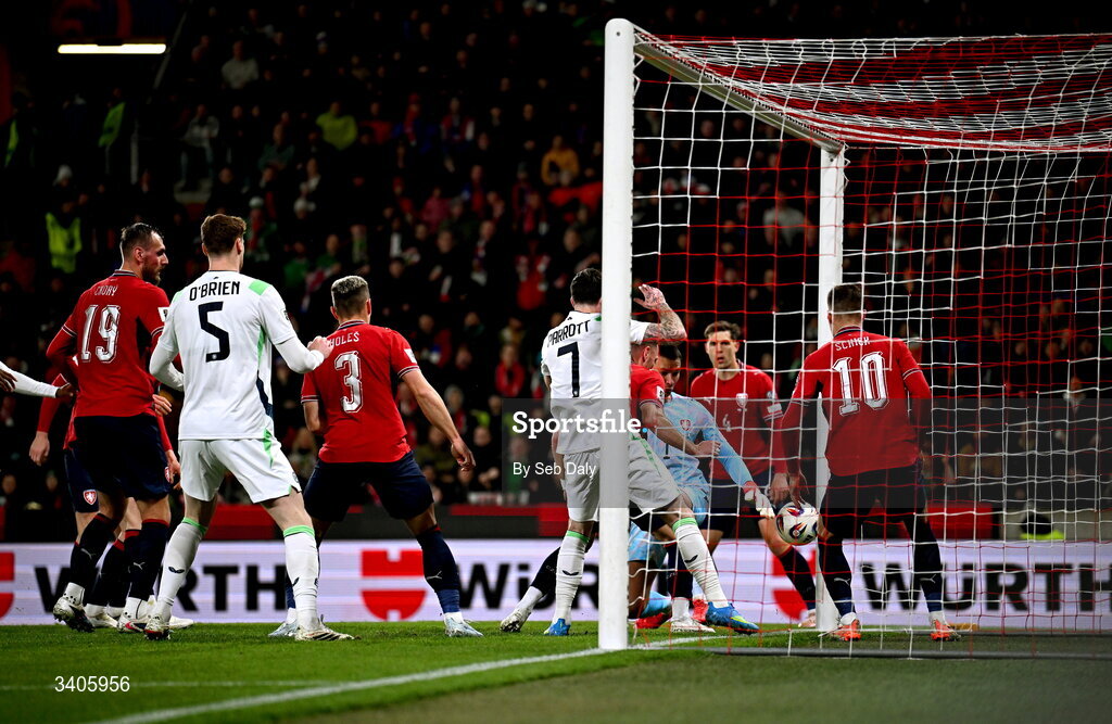 26 March 2026; Czechia goalkeeper Matej Kovár scores an own goal during the FIFA World Cup 2026 European Qualifiers play-off semi-final match between Czechia and Republic of Ireland at Fortuna Arena in Prague, Czechia. Photo by Seb Daly/Sportsfile