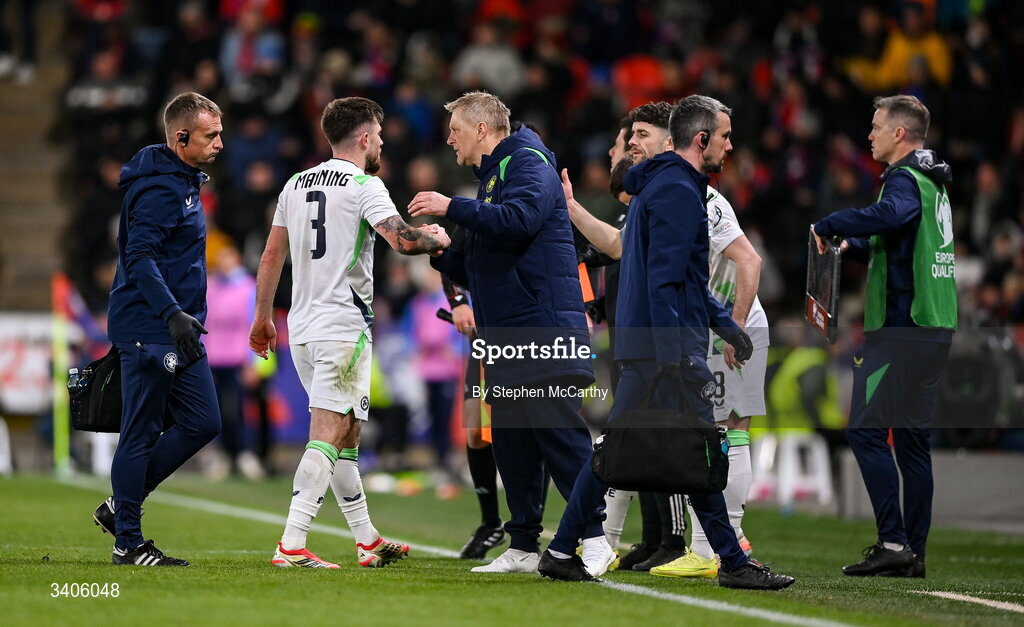 26 March 2026; Ryan Manning of Republic of Ireland shakes hamds with Republic of Ireland head coach Heimir Hallgrimsson after being substituted during the FIFA World Cup 2026 European Qualifiers play-off semi-final match between Czechia and Republic of Ireland at Fortuna Arena in Prague, Czechia. Photo by Stephen McCarthy/Sportsfile
