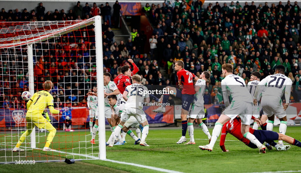 26 March 2026; Ladislav Krejcí of Czechia, second from left, heads to score his side's second goal during the FIFA World Cup 2026 European Qualifiers play-off semi-final match between Czechia and Republic of Ireland at Fortuna Arena in Prague, Czechia. Photo by Pavel Lebeda/Sportsfile
