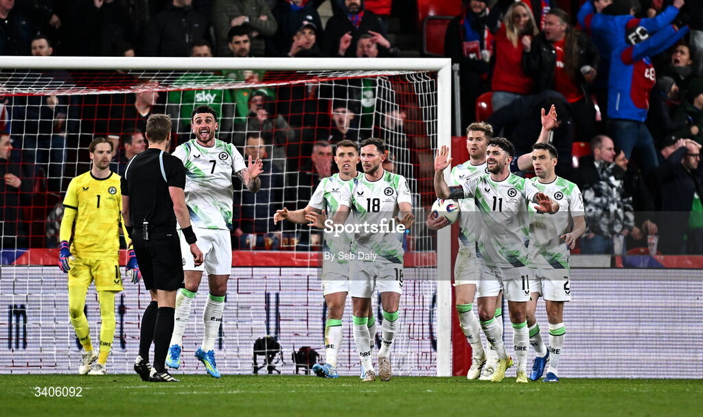 26 March 2026; Republic of Ireland players remonstrate with referee Glenn Nyberg after conceding a second goal during the FIFA World Cup 2026 European Qualifiers play-off semi-final match between Czechia and Republic of Ireland at Fortuna Arena in Prague, Czechia. Photo by Seb Daly/Sportsfile