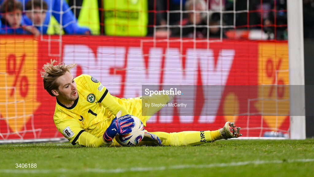 26 March 2026; Republic of Ireland goalkeeper Caoimhin Kelleher saves the penalty of Mojmír Chytil of Czechia in the penalty shootout during the FIFA World Cup 2026 European Qualifiers play-off semi-final match between Czechia and Republic of Ireland at Fortuna Arena in Prague, Czechia. Photo by Stephen McCarthy/Sportsfile