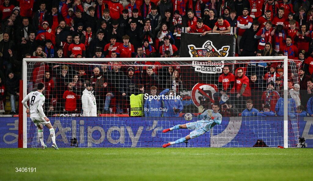 26 March 2026; Czechia goalkeeper Matej Kovár saves the penalty of Finn Azaz of Republic of Ireland in the penalty shootout during the FIFA World Cup 2026 European Qualifiers play-off semi-final match between Czechia and Republic of Ireland at Fortuna Arena in Prague, Czechia. Photo by Seb Daly/Sportsfile