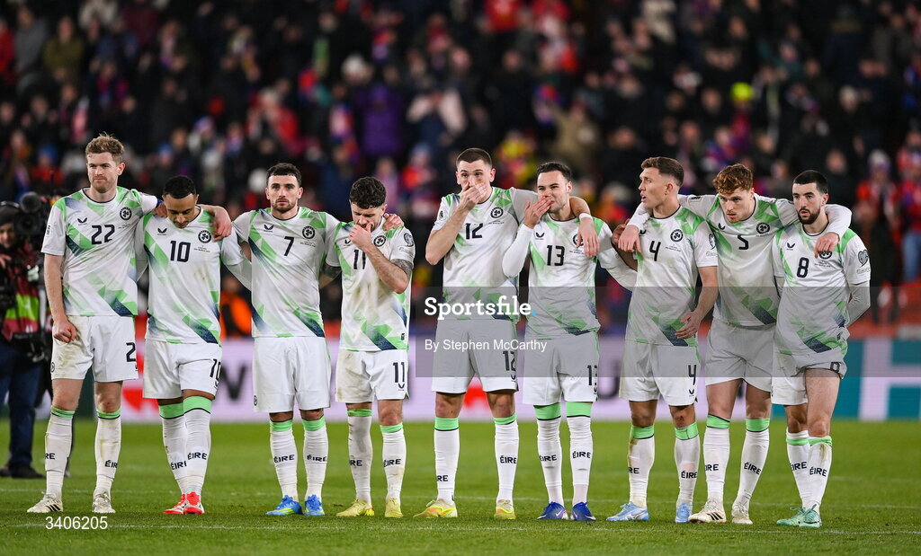 26 March 2026; Republic of Ireland players react after losing in the penalty shootout during the FIFA World Cup 2026 European Qualifiers play-off semi-final match between Czechia and Republic of Ireland at Fortuna Arena in Prague, Czechia. Photo by Stephen McCarthy/Sportsfile