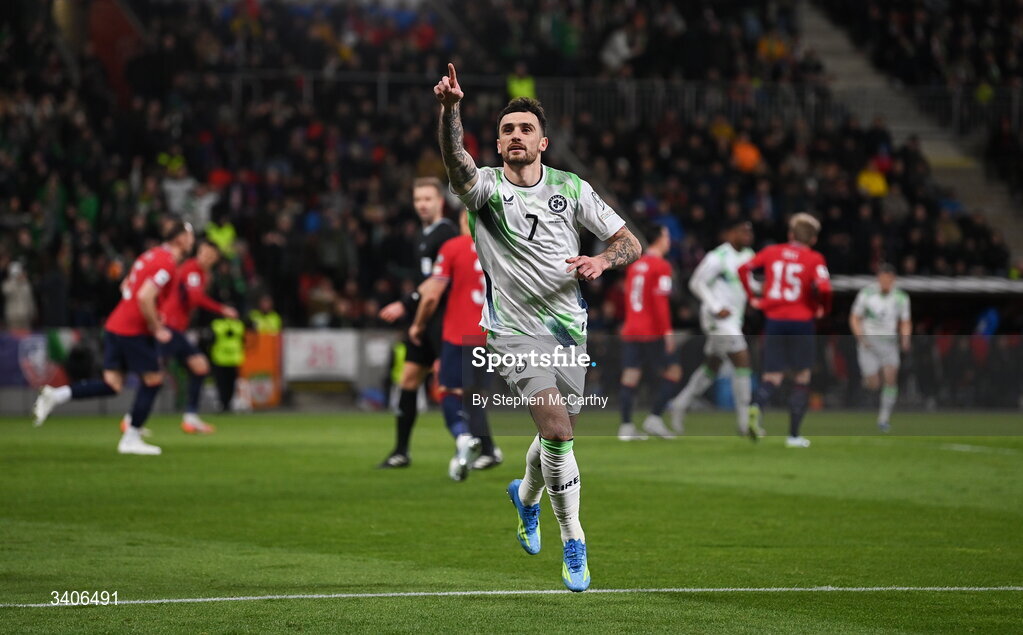 26 March 2026; Troy Parrott of Republic of Ireland celebrates after scoring his side's opening goal, from a penalty, during the FIFA World Cup 2026 European Qualifiers play-off semi-final match between Czechia and Republic of Ireland at Fortuna Arena in Prague, Czechia. Photo by Stephen McCarthy/Sportsfile